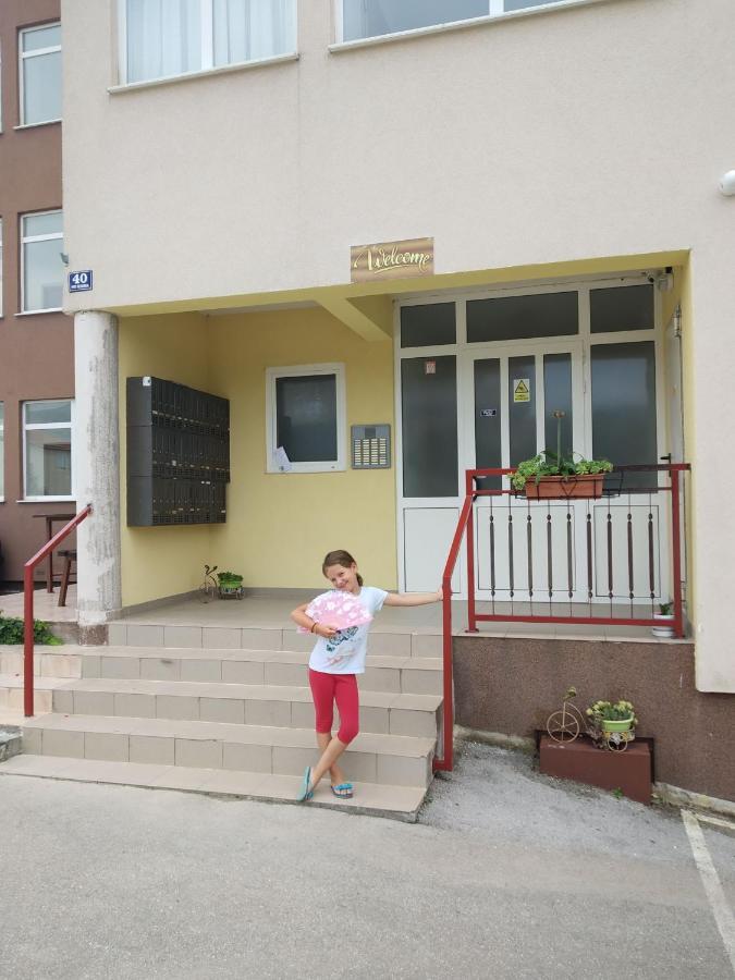 Apt Studio Nina Balerina Каштела Экстерьер фото